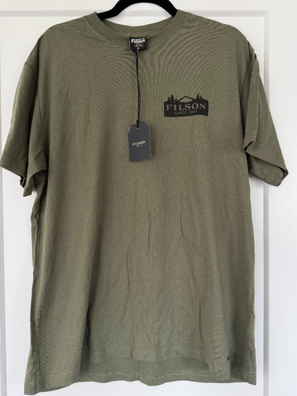 NWT FILSON Olive Green Graphic T-shirt Size: Medium